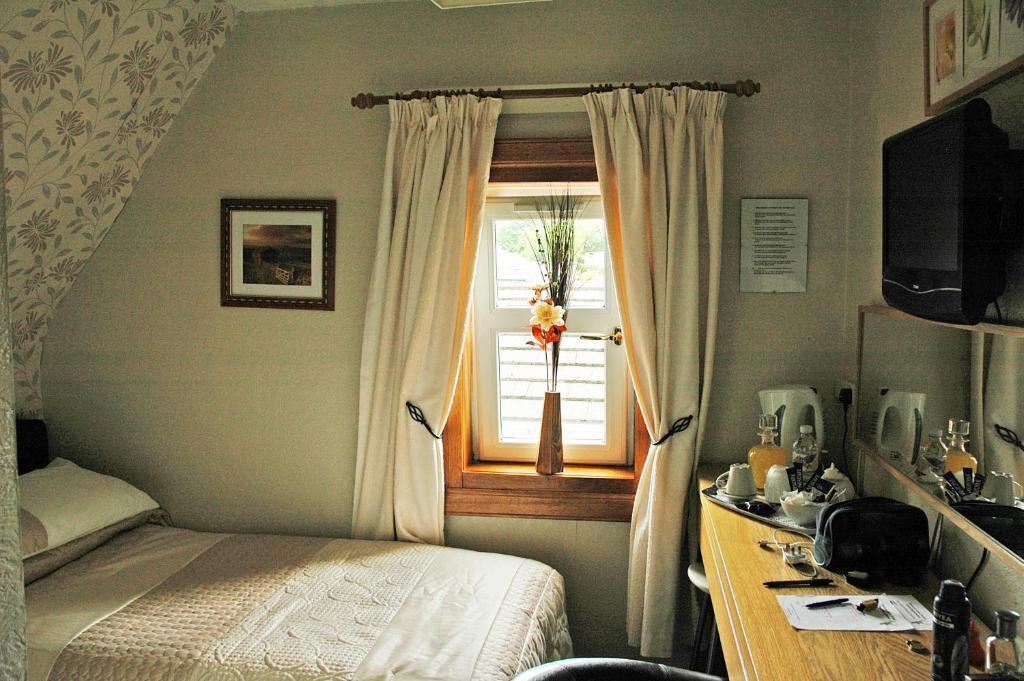 Pitreavie Guest House Дънфърмлин Стая снимка